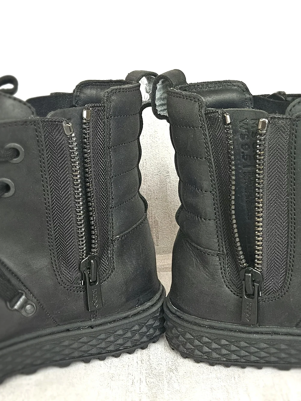 CODDI 2 Black Leather Sneaker Boots Mens 8 Womens 9.5 Dual Zip Like New